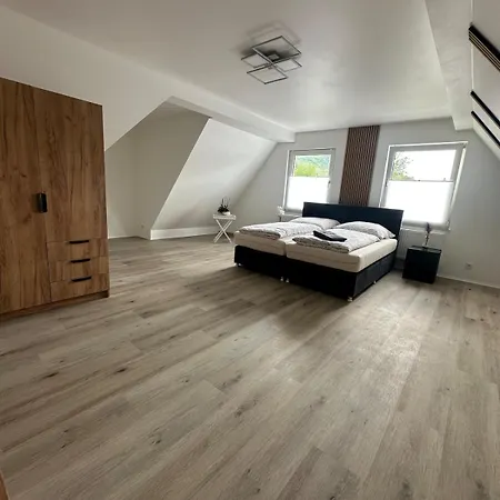 Beautifully Furnished Room شقة *